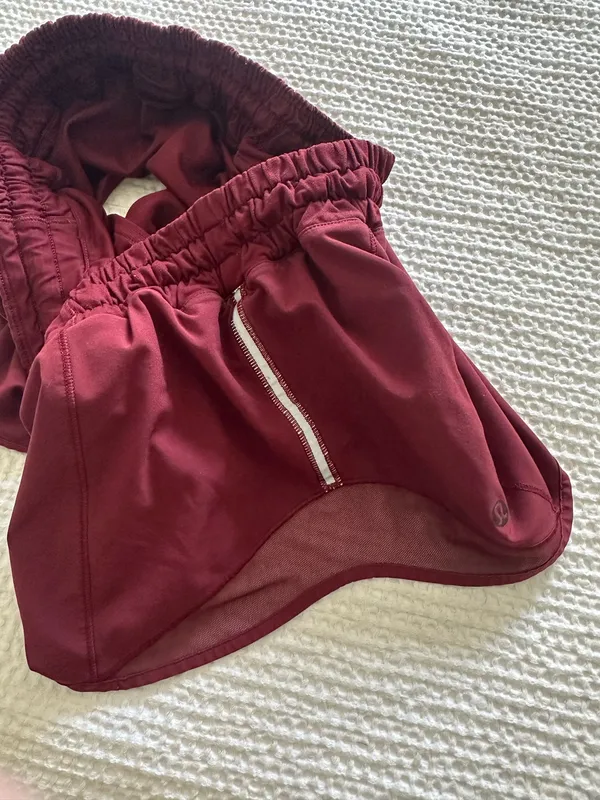  Lululemon maroon lined drawstring shorts with reflective striped sides   - Image 4
