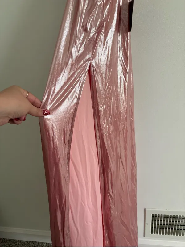 NWT Lulu’s Fabulous Finesse Light Pink Metallic Twist Front Maxi Dress Size XXS - Image 7