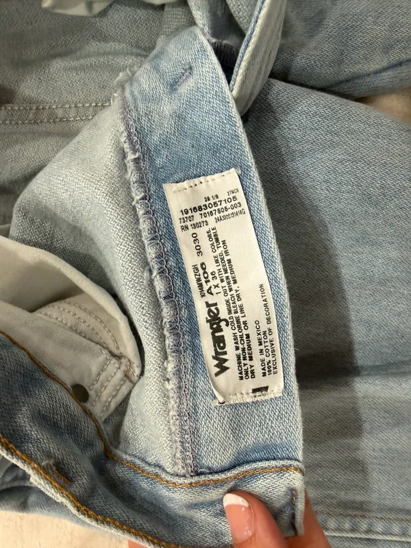 Wrangler Cowboy Cut Jeans - Image 3