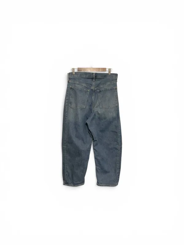Old Navy Mid-Rise Cropped Blue‎ Barrel Leg Jeans - Image 3