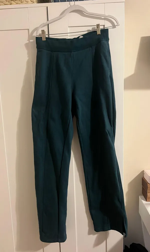 Alo sweatpants - Image 2