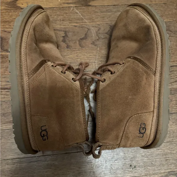 UGG Neumel US 9 Chestnut Tan Suede Boots Women’s - Image 4