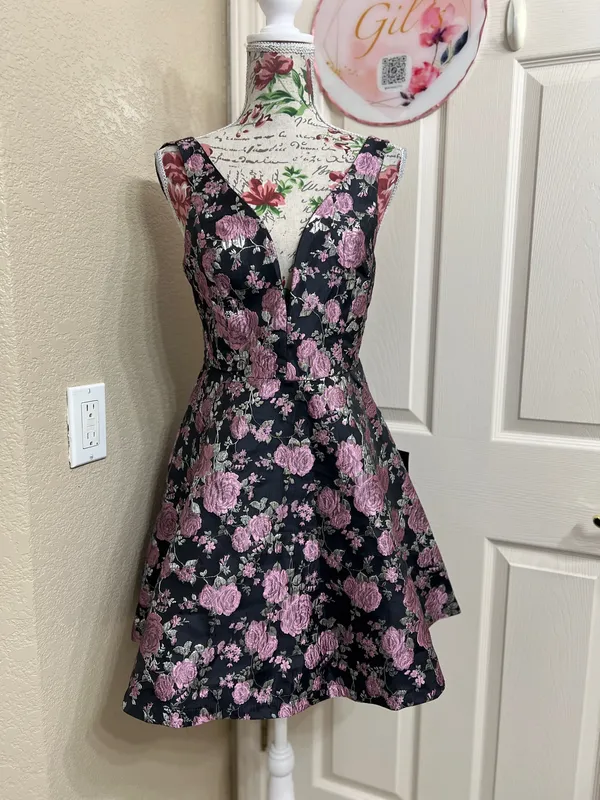 Lulus Beauty of Botany Black Floral Jacquard Skater Dress - Image 2