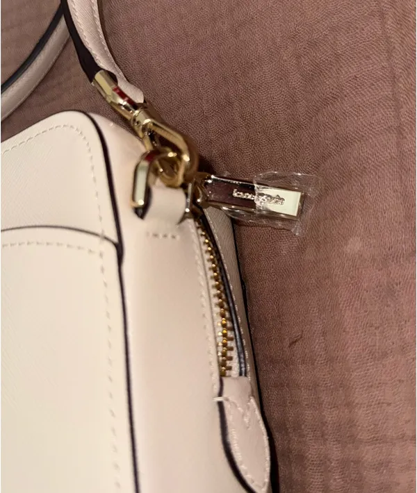 Kate Spade Crossbody Cream Purse - Image 5