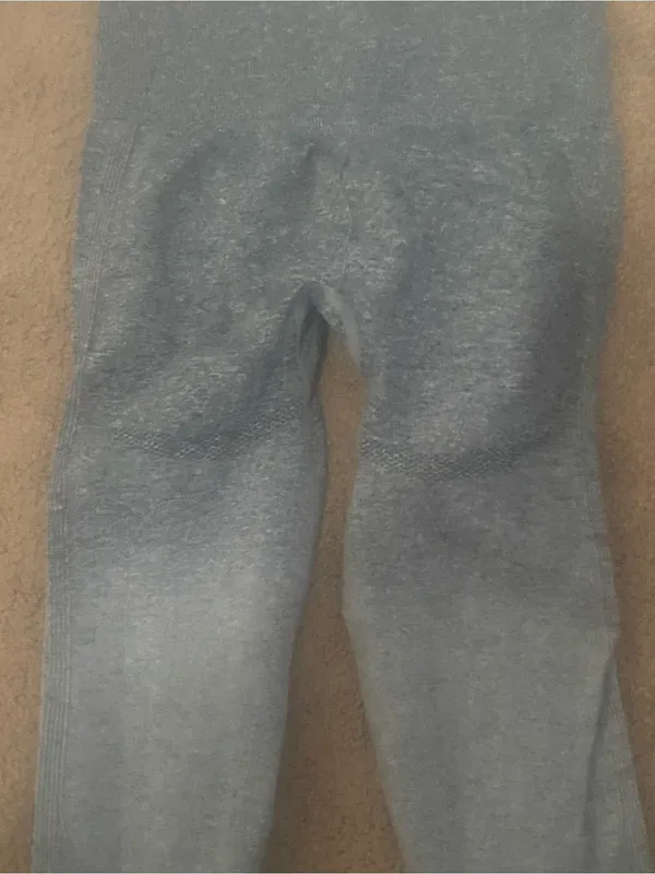 Gymshark xs leggings in Heather Gray - Image 10