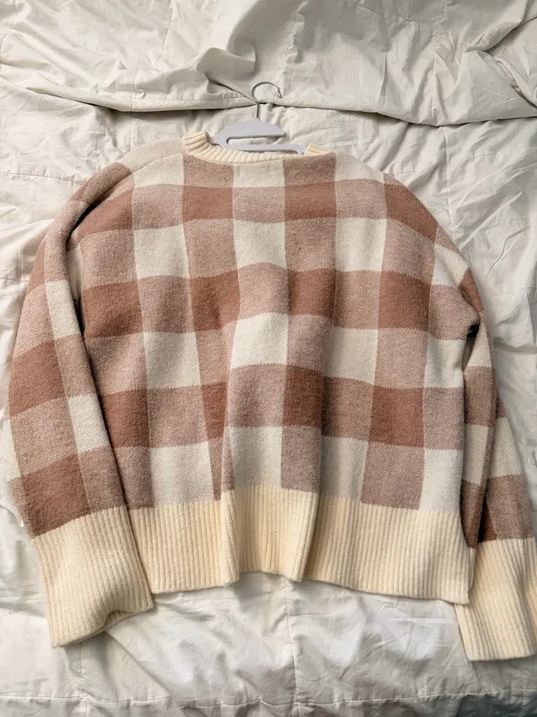 Boutique Sweater Multiple - Image 3