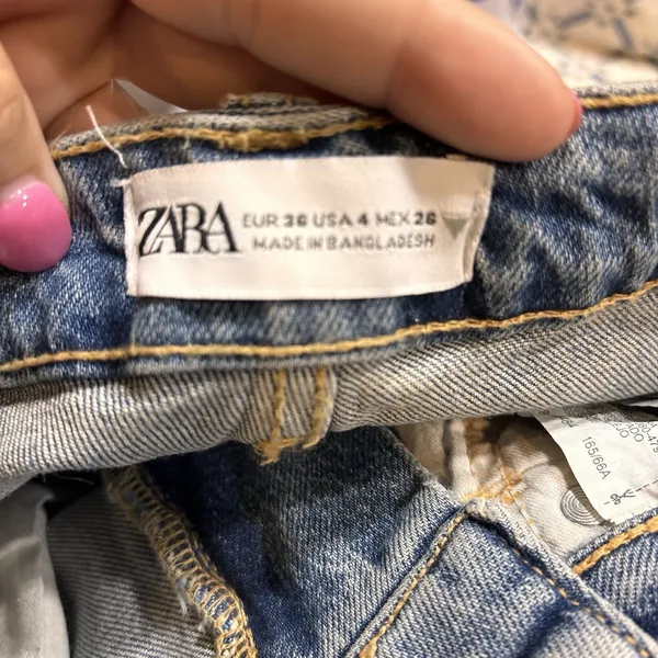 NWT‎ Zara Stove Pipe Jeans Womens US 4 Light Wash High Rise Straight Leg Denim - Image 5