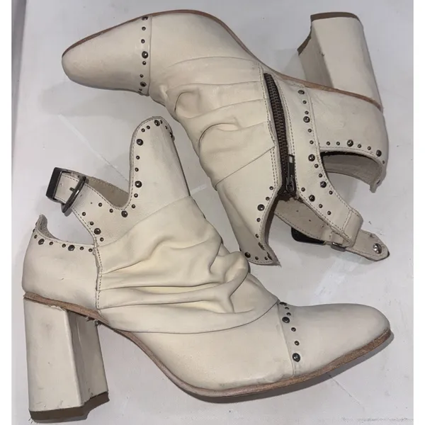 Freebird Distressed Festival Stud Jericho White‎ Leather Boots Ankle Booties 12 - Image 12