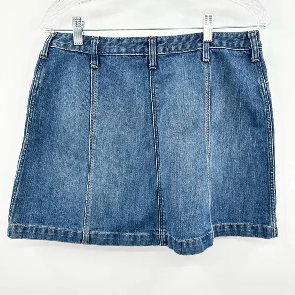 Abercrombie & Fitch Women's Blue‎ Denim Button Front Mini Skirt Size 12 - Image 2