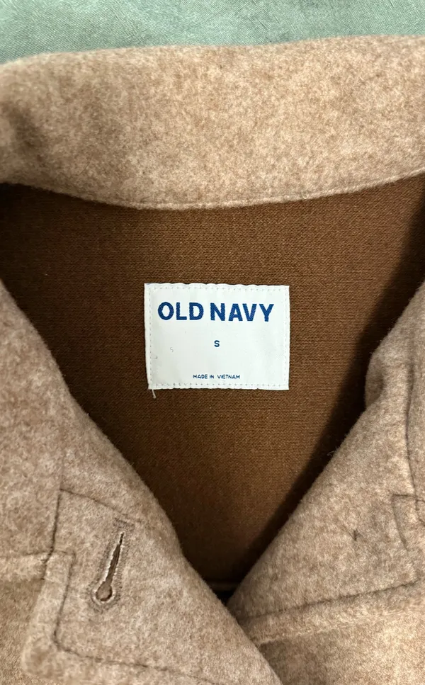 Old Navy Button-Up Oversized Shacket - Image 2