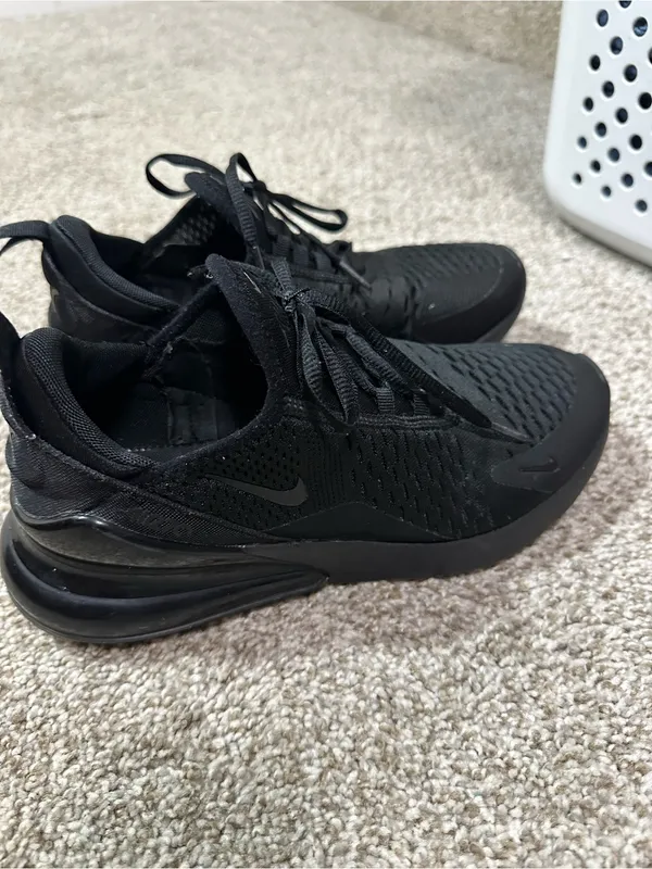 Nike Women's Black Breathable Air Max Athletic Sneakers - Image 4