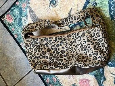 Leopard Print Shoulder Bag - Image 3