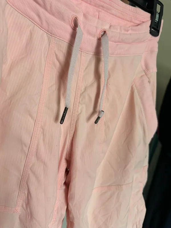 Lululemon Dance Studio Crop Pants in Light Pink-size 4 - Image 5