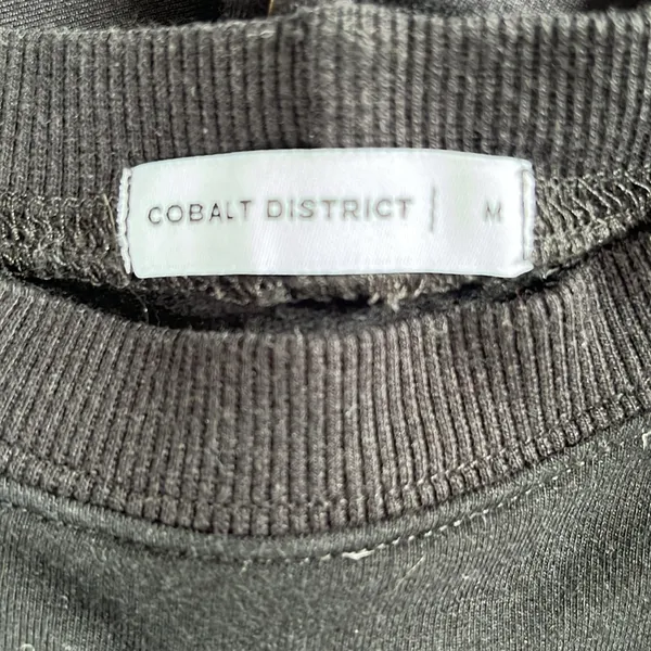 Cobalt District Black Crew neck sweatshirt. Size M Size M - Image 3