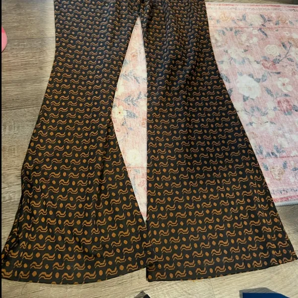Anthropologie Sabine Flare Pants‎ Brown Black Motif Size Medium - Image 8