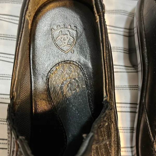 Ariat Leather Clogs Size 6.5B - Image 2