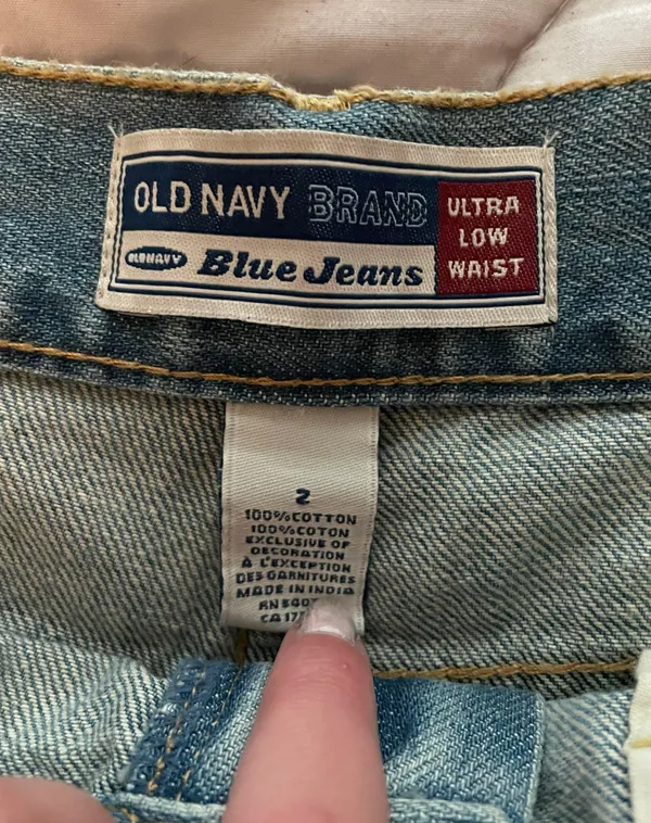 Old Navy VINTAGE Y2K Denim Skirt - Image 4