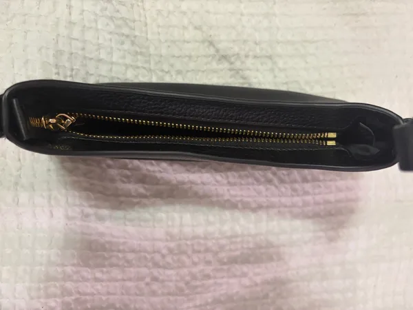 Kate Spade Black Leather Shoulder Bag - Image 10