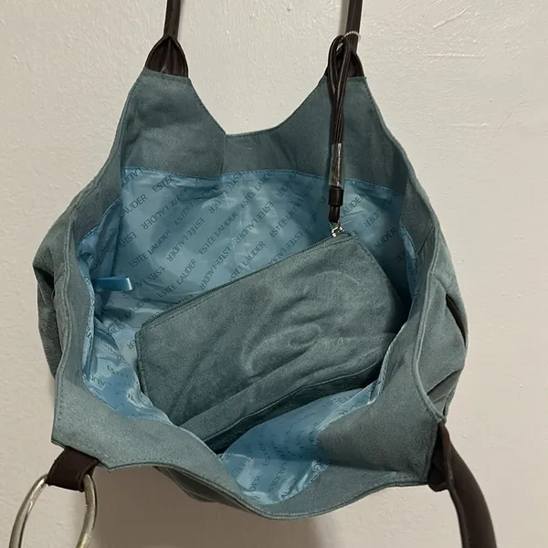 Estee Lauder Blue Bag + Mini Bag - Image 2