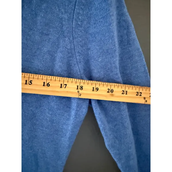 Saffron Womens 100% Cashmere V-Neck Sweater Light‎ Blue Long Sleeve Size Medium - Image 8
