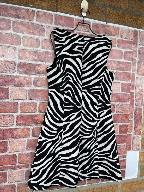 NWT Designer Michael Kors Zebra Wool Dress 8 Mob Wife Chic - Image 11