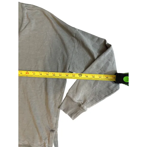 Z Supply V Neck Weekender Pullover Small Sage Green Oversized Side Slit Top - Image 3