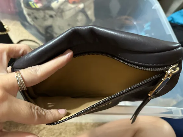 Michael Kors Fanny Pack - Image 2