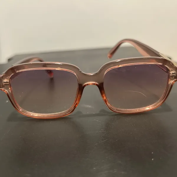 American Eagle Elegant Brown Sunglasses (logo is rubbed out) - Image 2