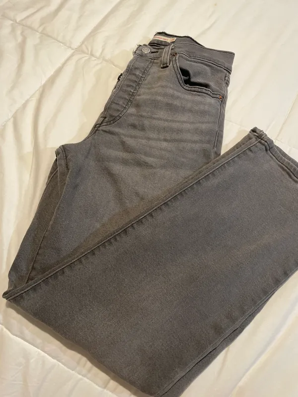 Levi's Ribcage Straight Jeans - Image 4
