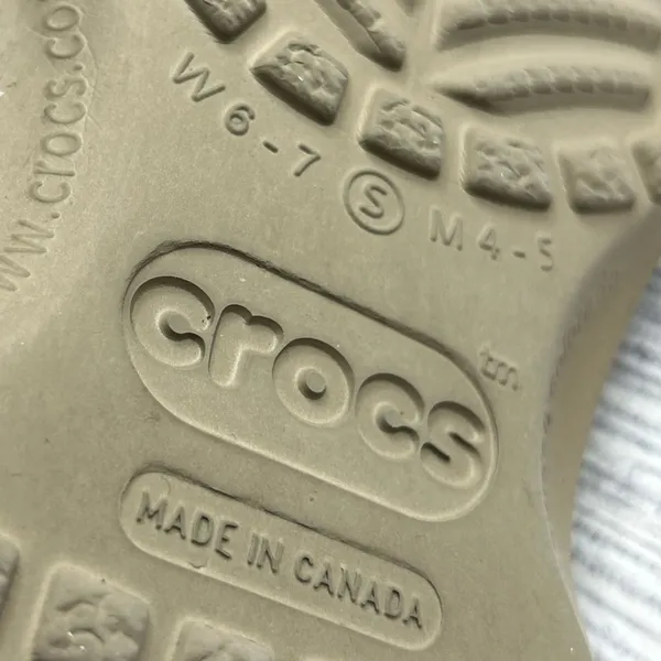 CROCS unisex basic Classic Sandals Clogs Shoes Beige/Tan Size W6-7 M 4-5 - Image 10