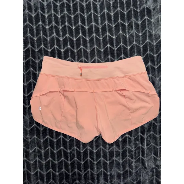 Lululemon Women's Run Time Shorts Athletic Liner Pink Size 6 - Image 4