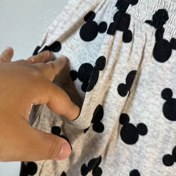 Disney short pajama set Black Mickey Design SZ:XL - Image 10