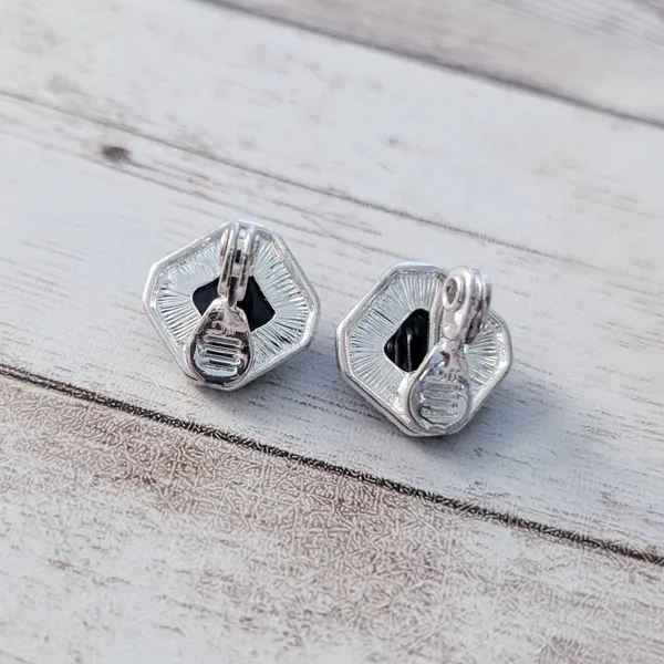 Vintage TJC Clip On Earrings Black & Silver Tone - Image 5