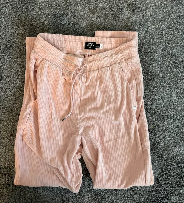 UGG Light Pink Matching Set - S - Image 6