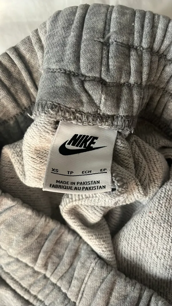 Grey Nike Sweatpants XS - Image 3