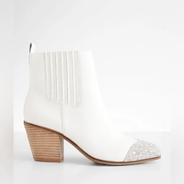 Buckle Beast Fashion Deanna Ankle Boot Size 7 - Image 3