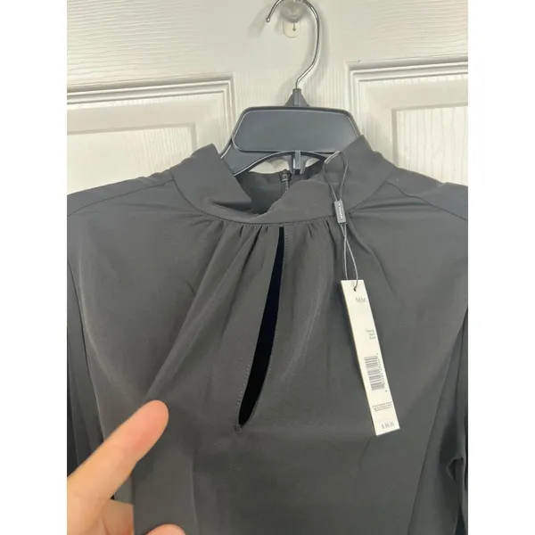 T Tahari Blouse Womens Size M Black Mock Neck Keyhole Large Bell Sleeve Chic - Image 12