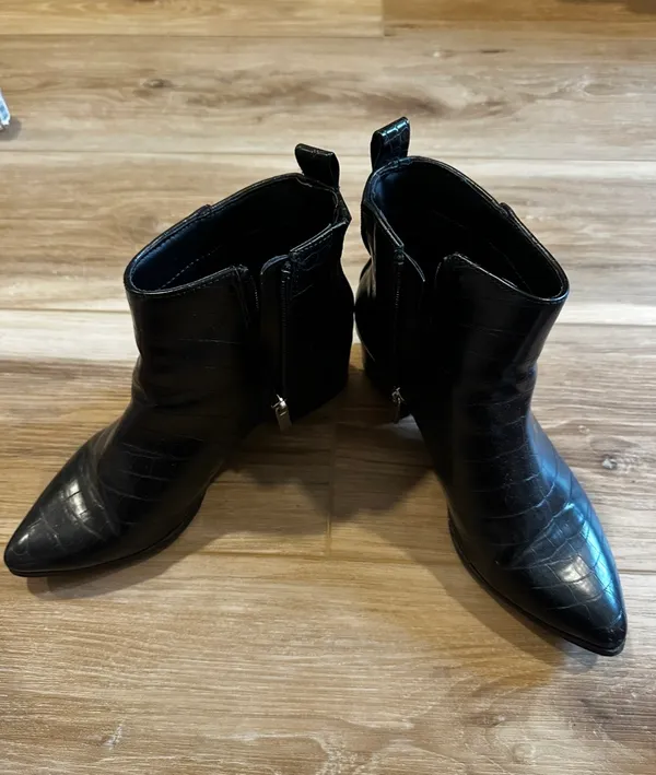 Booties Black Size 6 - Image 2