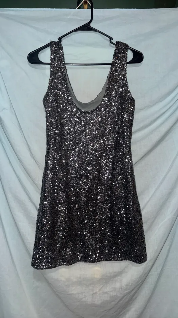 Alythea Dark Gray Sequin Cocktail Dress - Image 3