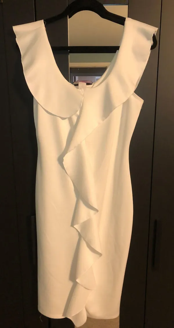 White Dress Size XL - Image 2