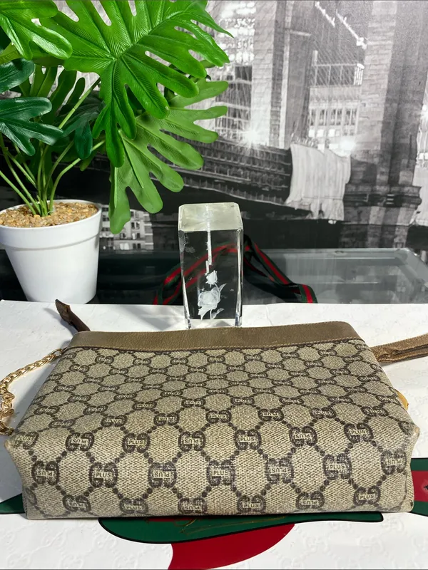 Authentic Gucci GG Plus Vintage bag - Image 8