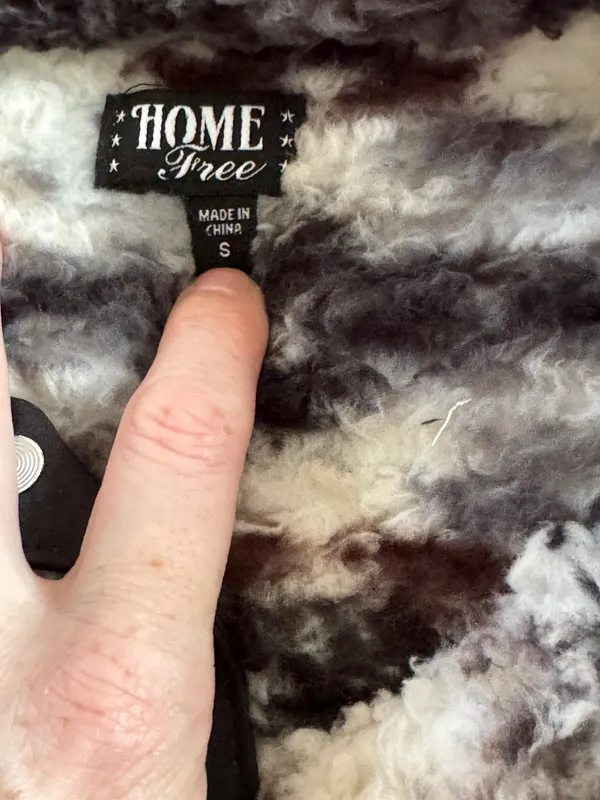 Home Free Fuzzy Pullover Multiple - Image 3