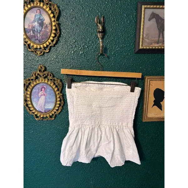 Hollister Y2K White Strapless Cropped Tube Top Sz Small - Image 2