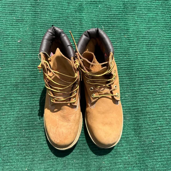 Timberland 6 Inch Premium Waterproof Boot 'Wheat' Nubuck Men’s 7 Women’s Size 8.5 - Image 4