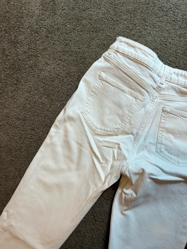 H&M white jeans - Image 5