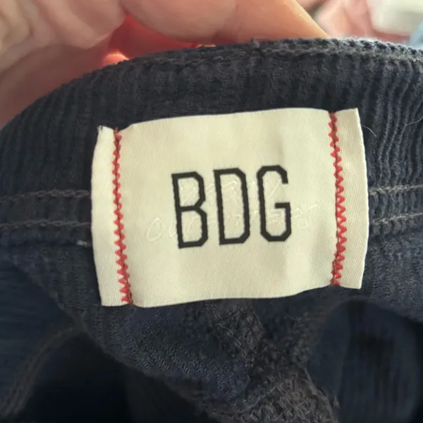 NWOT Urban Outfitters BDG Montana Corduroy Cargo Pants sz 8 - Image 5