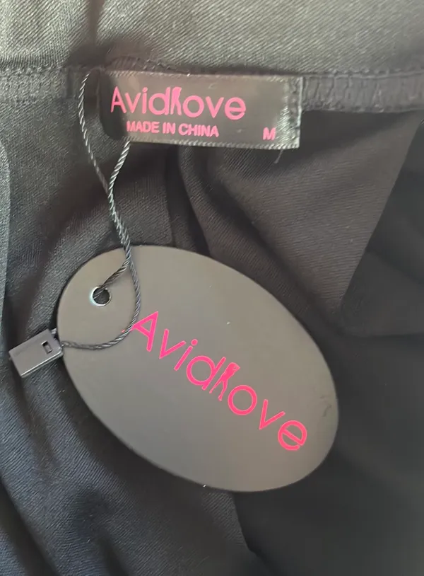 Avidlove Pleated Black Skirt - Image 2