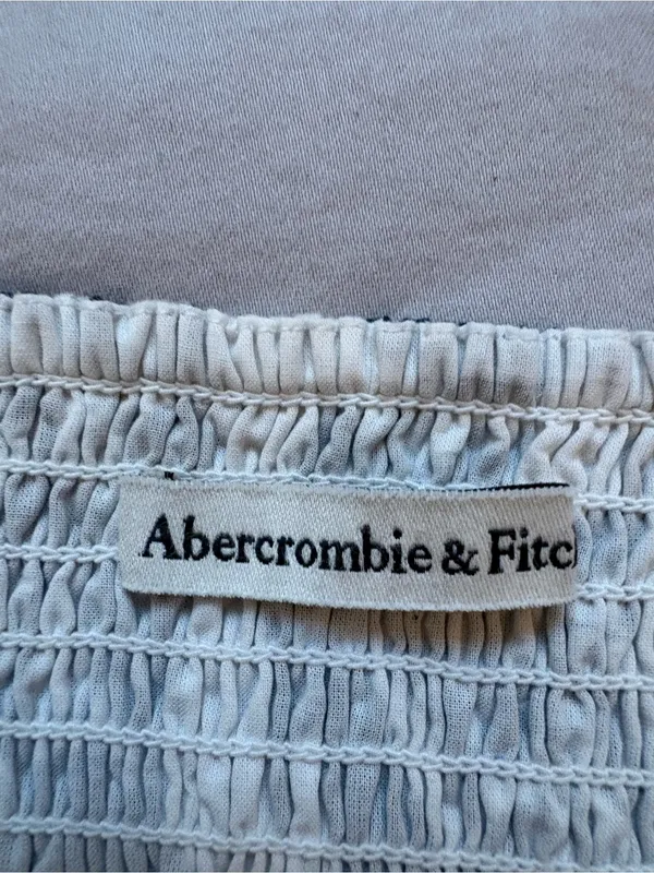 Abercrombie & Fitch Floral Puff Sleeve Smocked Crop Top Blue White L - Image 4