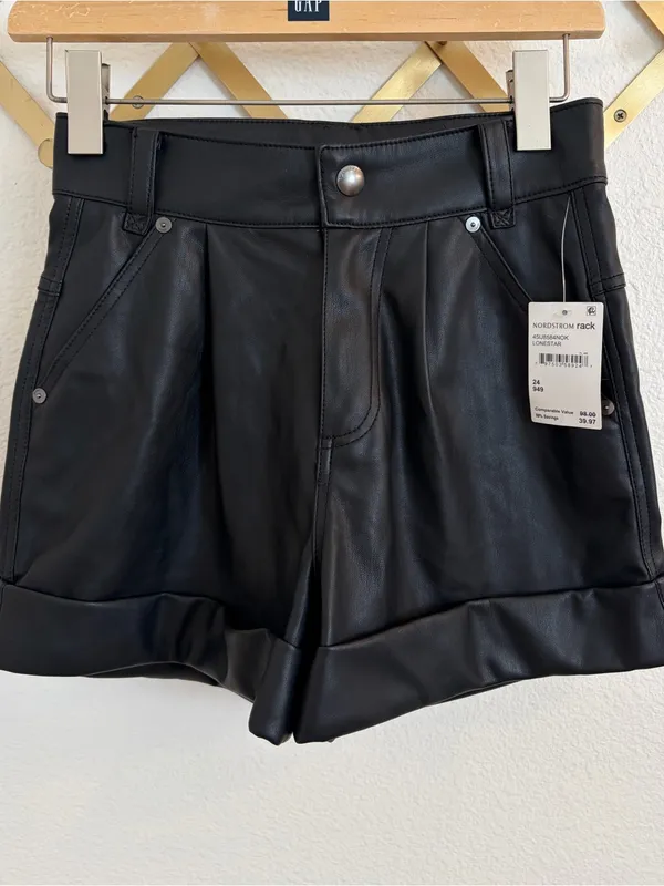 NWT BlankNYC Lonestar Black Faux Leather Shorts 24 - Image 3