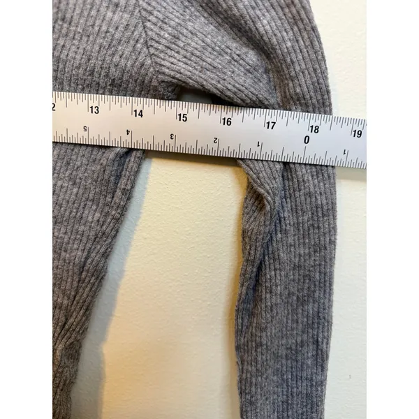 Mixed Threads Ribbed Lace Trim Top Women Med Grey Excellent Cropped Long Sleeve - Image 4
